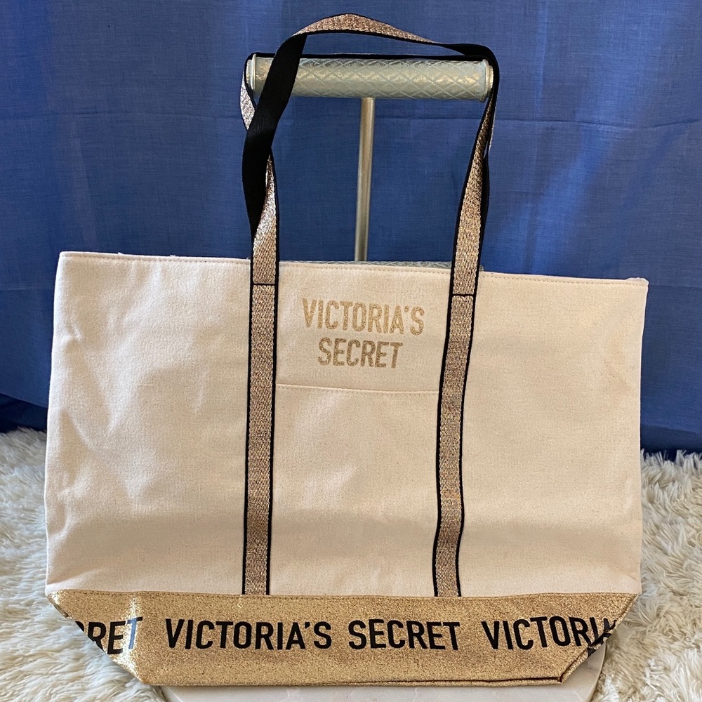 NWOT Victoria's Secret Elegant Cream and Gold Tote